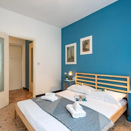 Beautiful Flat In - Happy 라팔로